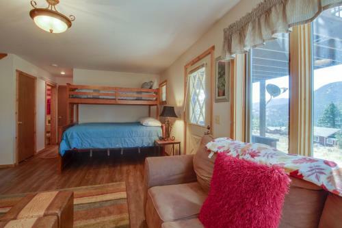 Deer Mountain Lodge South