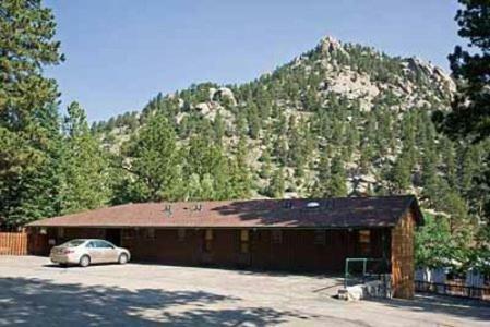 Hotel Nicky's Resort
