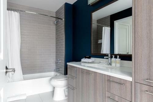 Apartamento Midtown Village 2005