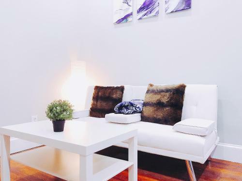 5bd/3ba Entire House | 15+ Beds | Sleeps 20+