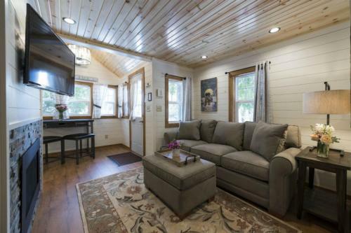 Posada Thorp House Inn & Cottages