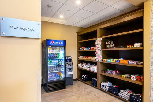 Hotel Comfort Suites