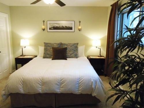 Location! Nature Lovers Getaway - Close To Historic Downtown