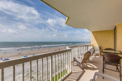 Apartamento Chas. Oceanfront 305 - Top Shelf Condo