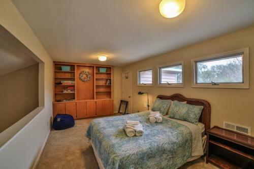 Easy Huron Avenue 0305 By The Sea Home