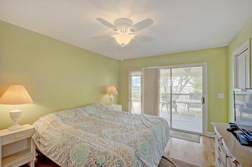 1578 East Ashley Home