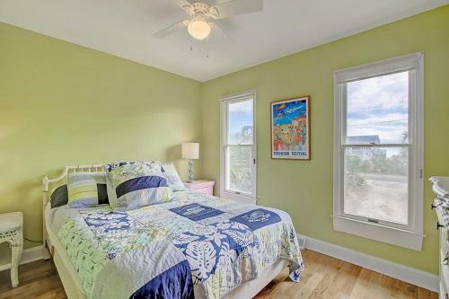 1578 East Ashley Home