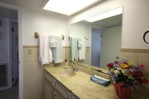 Apartamento 7946 Estero Blvd Lower Level Condo