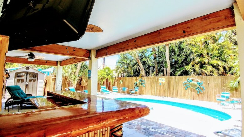 Blue Starfish Estate - Three Bedroom Home