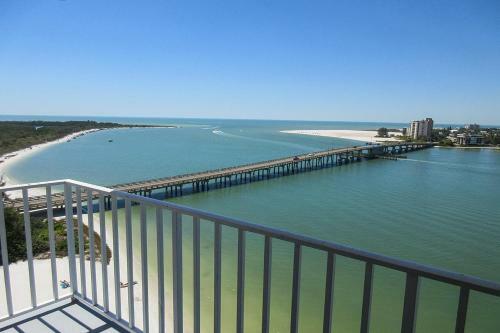 Lovers Key Beach Club #1102 Apartment