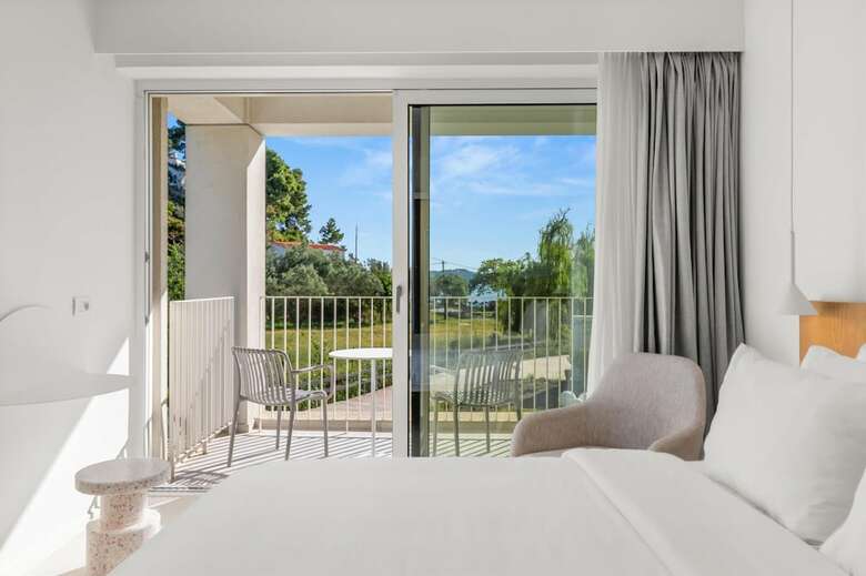 Hotel Radisson Resort Plaza Skiathos