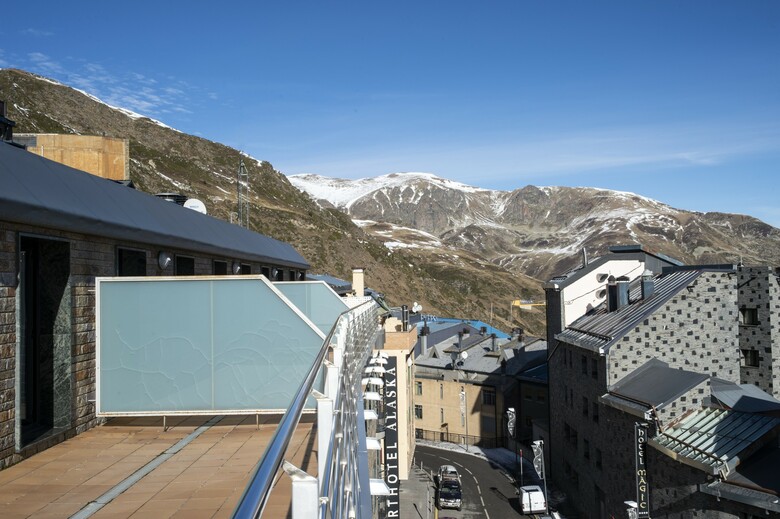 Apartamentos Pas de La Casa Alaska