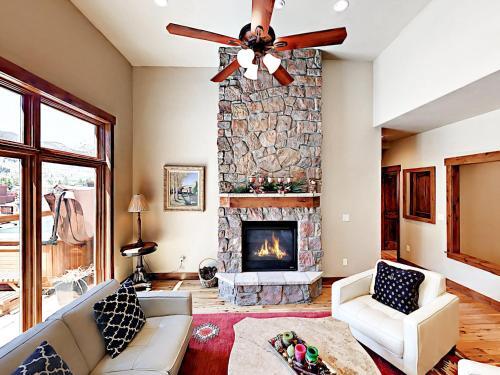Apartamento 118 Ave 1 Frisco Condo