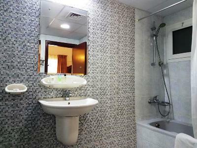 Hotel Nejoum Al Emarate