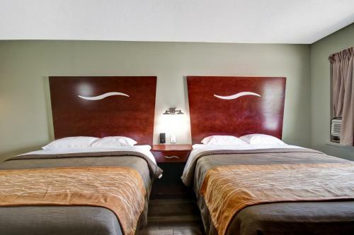 Motel Canada's Best Value Inn Burlington