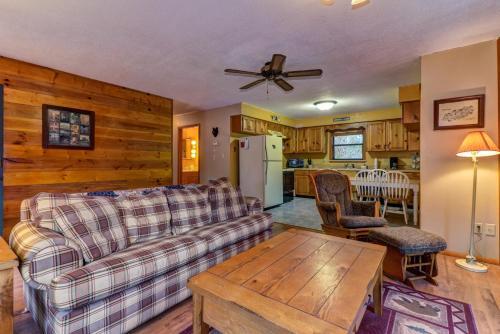 Lazy Creek Retreat