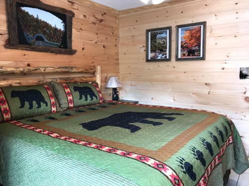 Downtown Gatlinburg Apartment