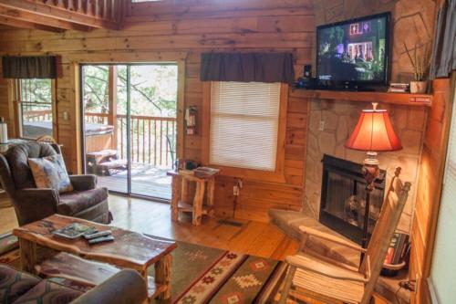 33 Hoot Owl Haven Cabin