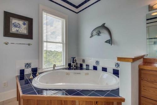 Blue Dolphin Holiday Home #114