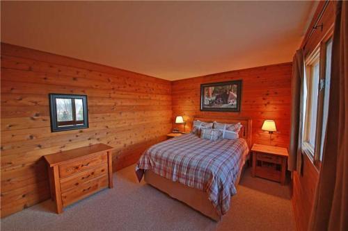 Overlook Lodge Home