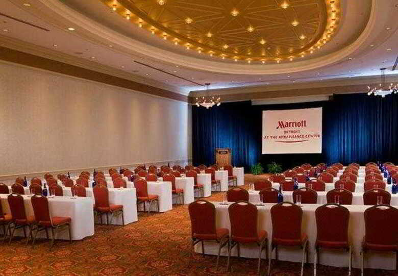 Hotel Detroit Marriott At The Renaissance Center
