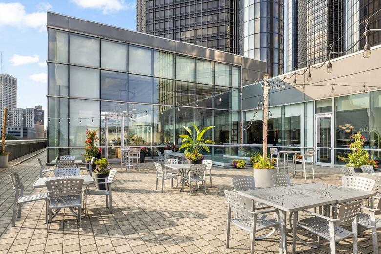 Hotel Detroit Marriott At The Renaissance Center