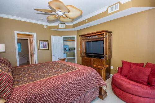 San Carlos 801 Apartment