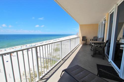 San Carlos 801 Apartment