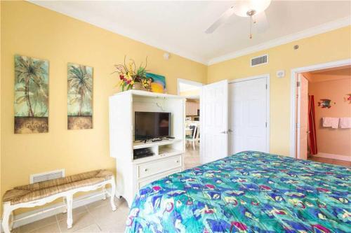 Apartamento Crystal Shores West 808