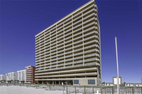 Apartamento Crystal Shores West 1204