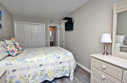 Island Sunrise 663 Apartment
