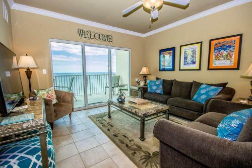 Crystal Shores West 1007 Apartment
