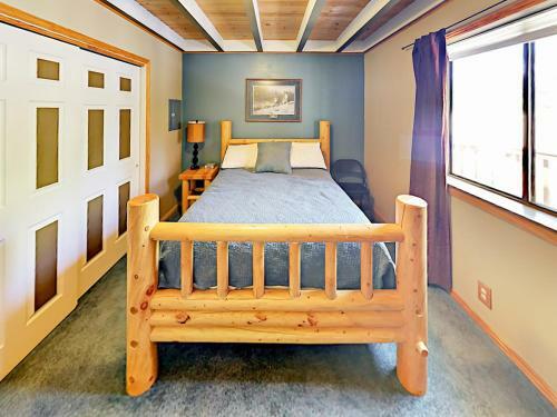 1634 Cedarbark Lane Cabin