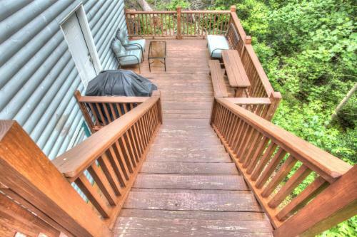 Helen Hideout Cabin