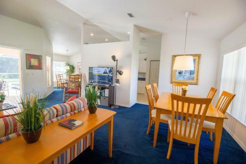 North Timucuan Villa 1222