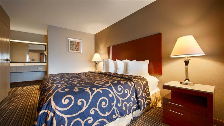 Hotel Quality Inn Airport I-240