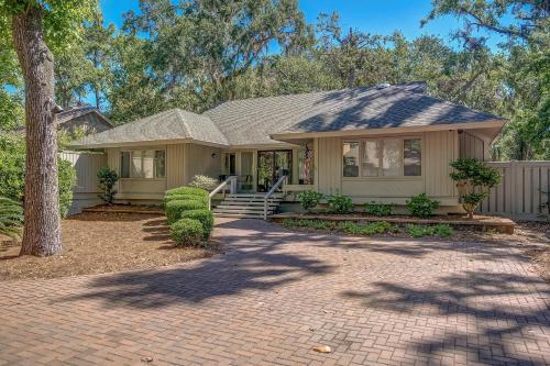 12 Fern Court Home