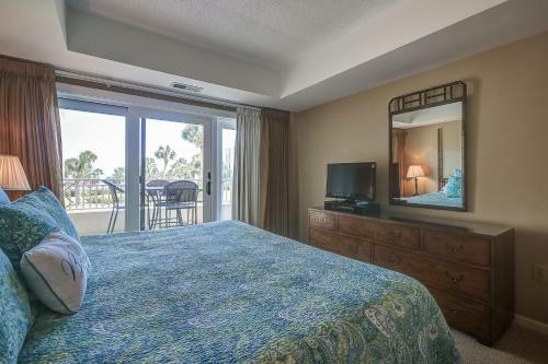 Villa 134 Shorewood