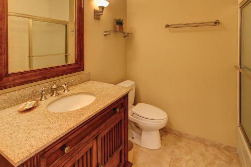 Shorewood 536 Villa