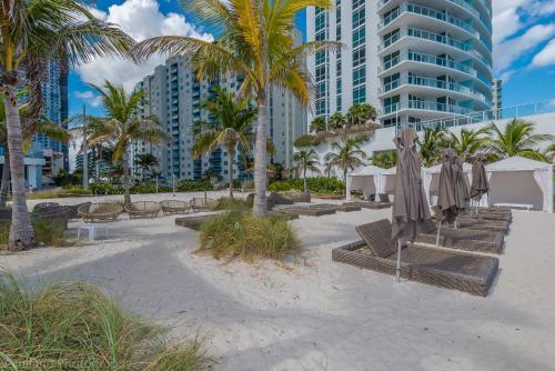 Hotel Private Ocean Condos At Hyde Beach Resort & Residences