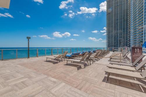 Hotel Private Ocean Condos At Hyde Beach Resort & Residences