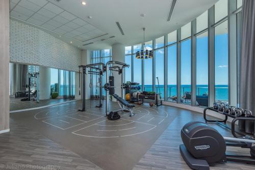 Hotel Private Ocean Condos At Hyde Beach Resort & Residences