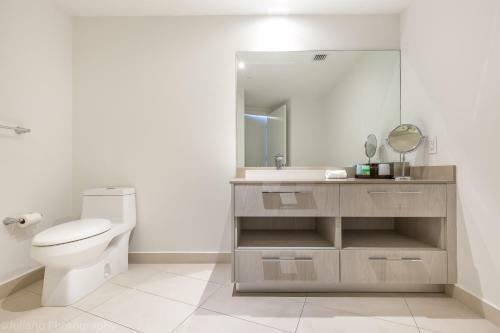 Hotel Private Ocean Condos At Hyde Beach Resort & Residences