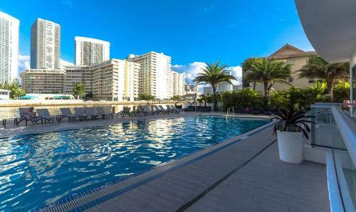 Beachwalk Deluxe Apartments