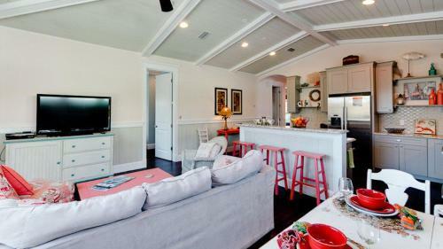 Palm Villa Three Bedroom Home