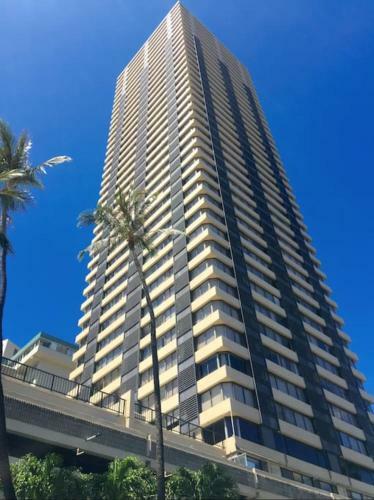 Apartamentos 2 Bedroom Corner Suite & Tropical Views