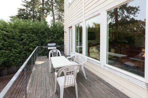 Salmon-river Vw-ac-3br/2.5 Ba