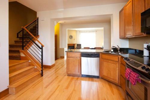 Brookside-river Vw-ac-3br/2.5ba