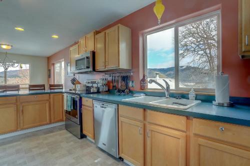 Kite Beach-rvr/mt Vw-ac-3br/2b