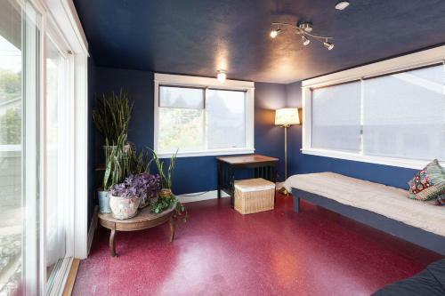 Hazel-rvr Vw-ac-ht-4br/2.5b